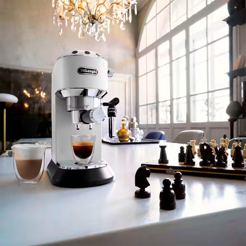 De'Longhi Dedica Style EC685